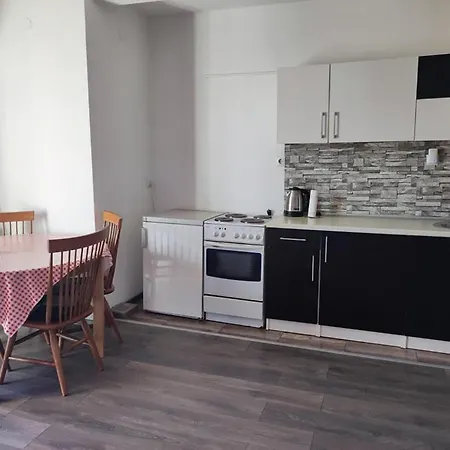 Vela-edo Apartmán *