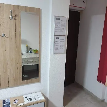 Apartment Vela-edo *